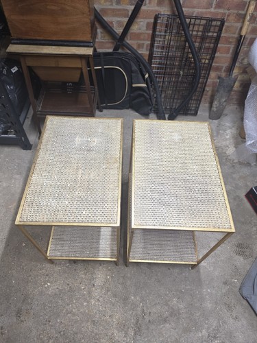 Pair gold metal mesh - metal, side